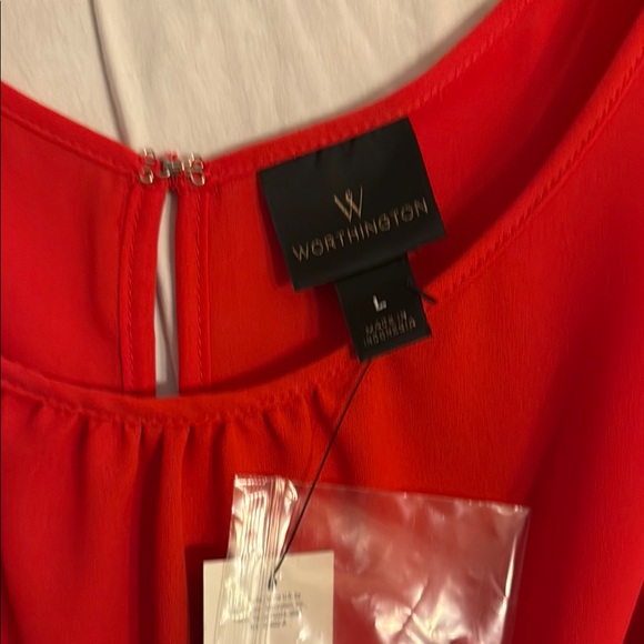 Worthington Red Cold Shoulder Top NWT - Picture 2 of 3